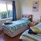 Golden Hills Farm Cottage with Swimming Pool