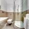 Lion Apartments - Deluxe Rooms 150 m from the sea & Sopot Center