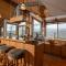 Alpine Recharge by KABINO Huge Views Hot tub Garage PS3 WiFi Loft