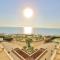 POOL GYM AND BEACH FRONT 3 BEDROOMS LUXURY TEL AVIV APARTMENT - 特拉维夫