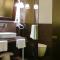 4Rooms 4U