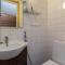 Holiday Home Aurinkoniemi by Interhome
