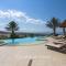 Amazing Luxury Villa, In Paphos, Extremely Large Pool. Jacuzzi, Gym, Games Room