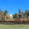 Foto: Vacation Condos located in Gated Community Inside Bahia Principe 30/53