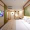 Verse Luxe Hotel Wahid Hasyim - Jakarta