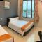White House Homestay