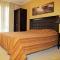 ROYAL BEACH HOTEL apartment