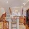 Townhouse Point 303