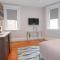 A Stylish Stay w/ a Queen Bed, Heated Floors.. #23 - Brookline