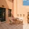 J&G Suites