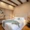 J&G Suites