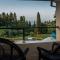 Villa Castelletto heated pool jacuzzi