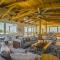 Villa Topaz Above West Bay with 360 Degree Views!