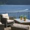Martini Waterfront Suites