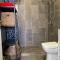Flamingo City Lux