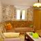 Holiday home Apios