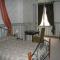 Relais Saint Louis, Logis