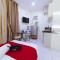 RedDoorz @ Ledesco Avenue Lapaz Iloilo