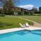 Le Clos-Lascazes maison dHôtes