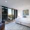 Exclusive Stays - Boulevard Penthouse