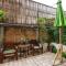 Hostel One Art and Gallery