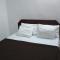 Nayath Serviced Apartments, Homely Stay for Families since 2011 Close to Bus, Railway Stations, Near to Reliance Mart, Srinivasam complex and many Restaurants Fully Furnished Kitchen Pet Friendly