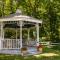 Hudson Manor Bed & Breakfast