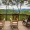 3 Bed 3 Bath Vacation home in Sylva