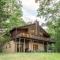 3 Bed 3 Bath Vacation home in Sylva
