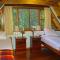 Sacha Urco Lodge -Private Cloud Forest Reserve in Mindo- 4x4 recommended March-April