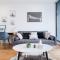 Minimalist & Warming APT - Close to CBD and Valley