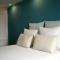LOFTs BEDANDBEACH