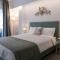 V36 Suites