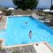 Hotel Vrionis