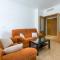 COMFORTABLE, CLOSE TO THE BEACH, POOL, NEW, PADDLE