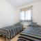 COMFORTABLE, CLOSE TO THE BEACH, POOL, NEW, PADDLE