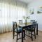 COMFORTABLE, CLOSE TO THE BEACH, POOL, NEW, PADDLE
