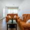 COMFORTABLE, CLOSE TO THE BEACH, POOL, NEW, PADDLE