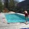 Workshop n°2 for 6 people with shared pool - Semur-en-Auxois