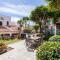 3 Marias Garden House B&B