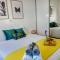 Phaedrus Living: Seaside Luxury Flat Lighthouse 67