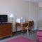 Days Inn & Suites by Wyndham Lake Okeechobee