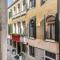 Ca’ del Monastero 4 Collection Apartment up to 8 Guests with Lift