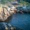 Villa Ocean Crest B&B