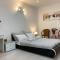 Lina Rooms Hostel