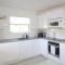 Sea Glass Villa - Spacious 3 Bed / 2 Bath (Lantana 39)