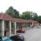 Super 8 by Wyndham Niagara Falls North