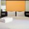 Pool View 2BR at Dian Regency Apartment By Travelio - 泗水
