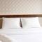 Gorgeous 2BR Apartment at Gateway Pasteur near Exit Toll By Travelio