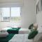 Phaedrus Living: Seaside Luxury Flat Natalia House 102